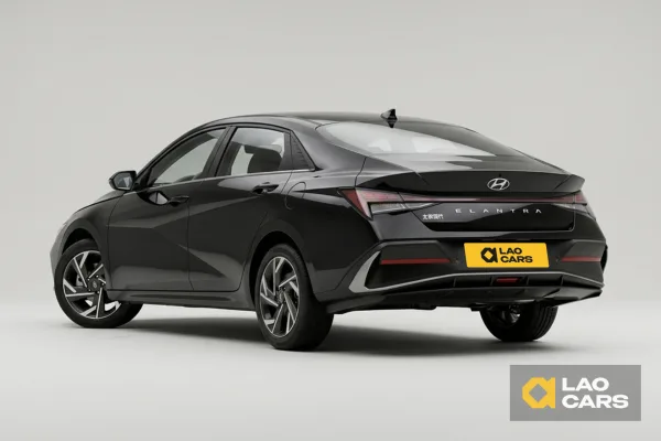 HYUNDAI ELANTRA, фото 3