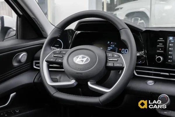 HYUNDAI ELANTRA, фото 14